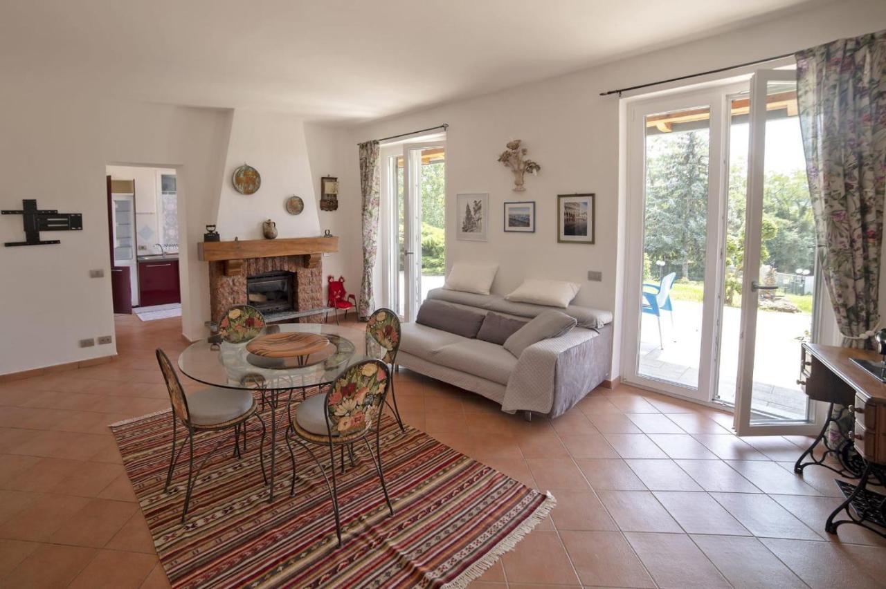 Casa Vacanze Al Capriano Appartamento Mora Cantello Екстериор снимка